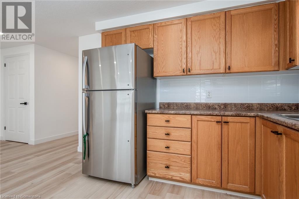 23 Dahlia Street, Kitchener, Ontario  N2E 3Y9 - Photo 27 - 40730830