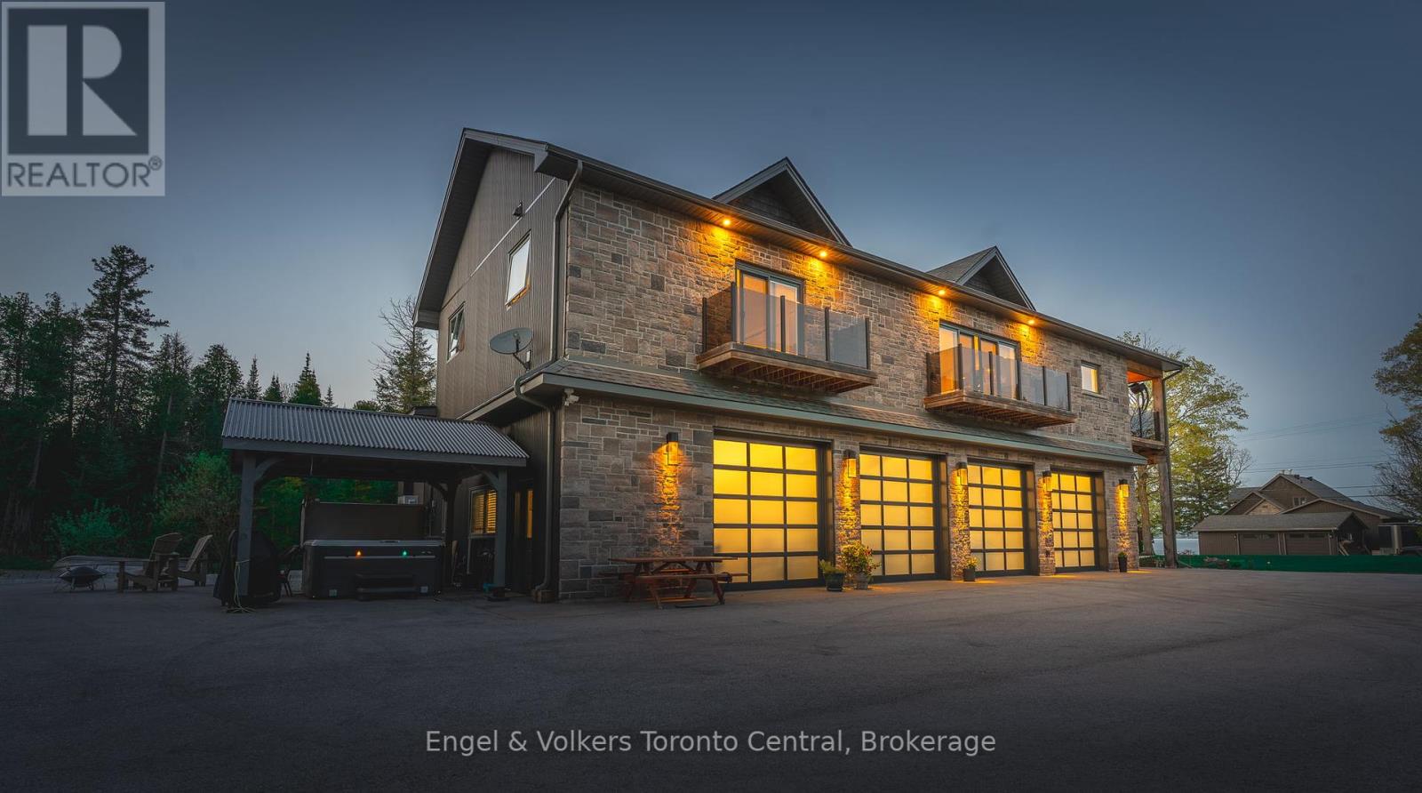 242 Balmy Beach Road, Georgian Bluffs, Ontario  N4K 5N4 - Photo 43 - X12162115
