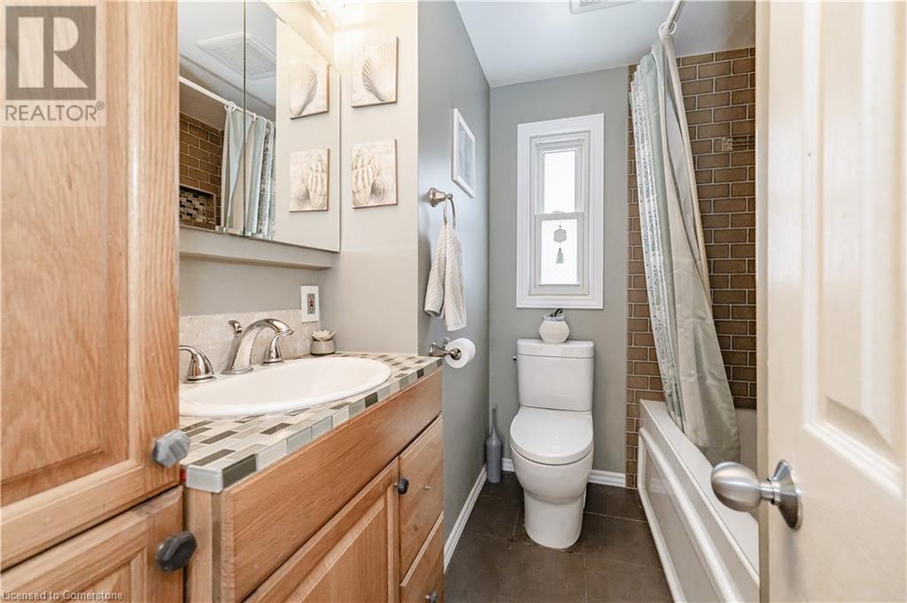 776 Elizabeth Street, Kitchener, Ontario  N2H 6H5 - Photo 21 - 40729411