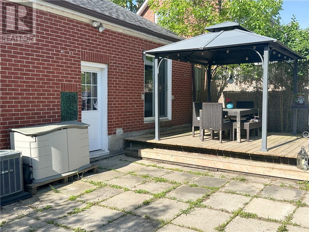 776 Elizabeth Street, Kitchener, Ontario  N2H 6H5 - Photo 35 - 40729411