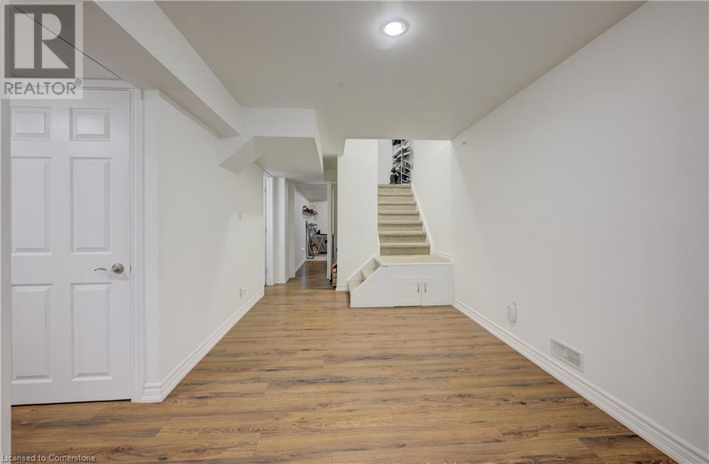 275 Falconridge Drive, Kitchener, Ontario  N2K 0C5 - Photo 28 - 40730055