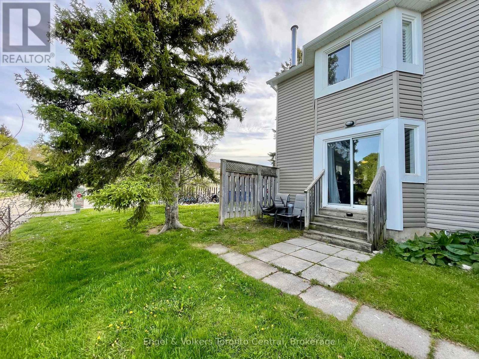 25 - 15 Watts Crescent, Collingwood, Ontario  L9Y 4S6 - Photo 11 - S12162660