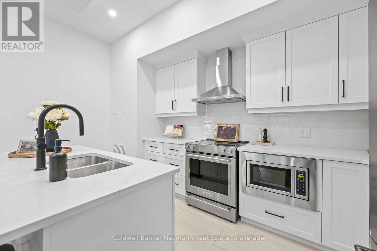 101 - 71 Wyndham Street S, Guelph, Ontario  N1E 5R3 - Photo 21 - X12162679