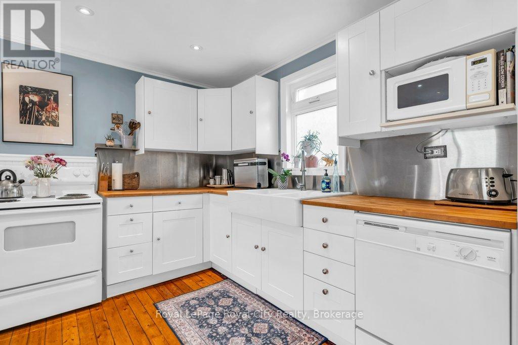 110 York Road, Guelph, Ontario  N1E 3E6 - Photo 13 - X12162931