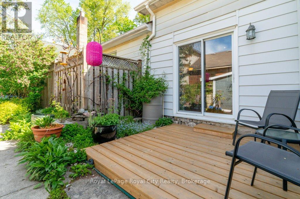 110 York Road, Guelph, Ontario  N1E 3E6 - Photo 32 - X12162931