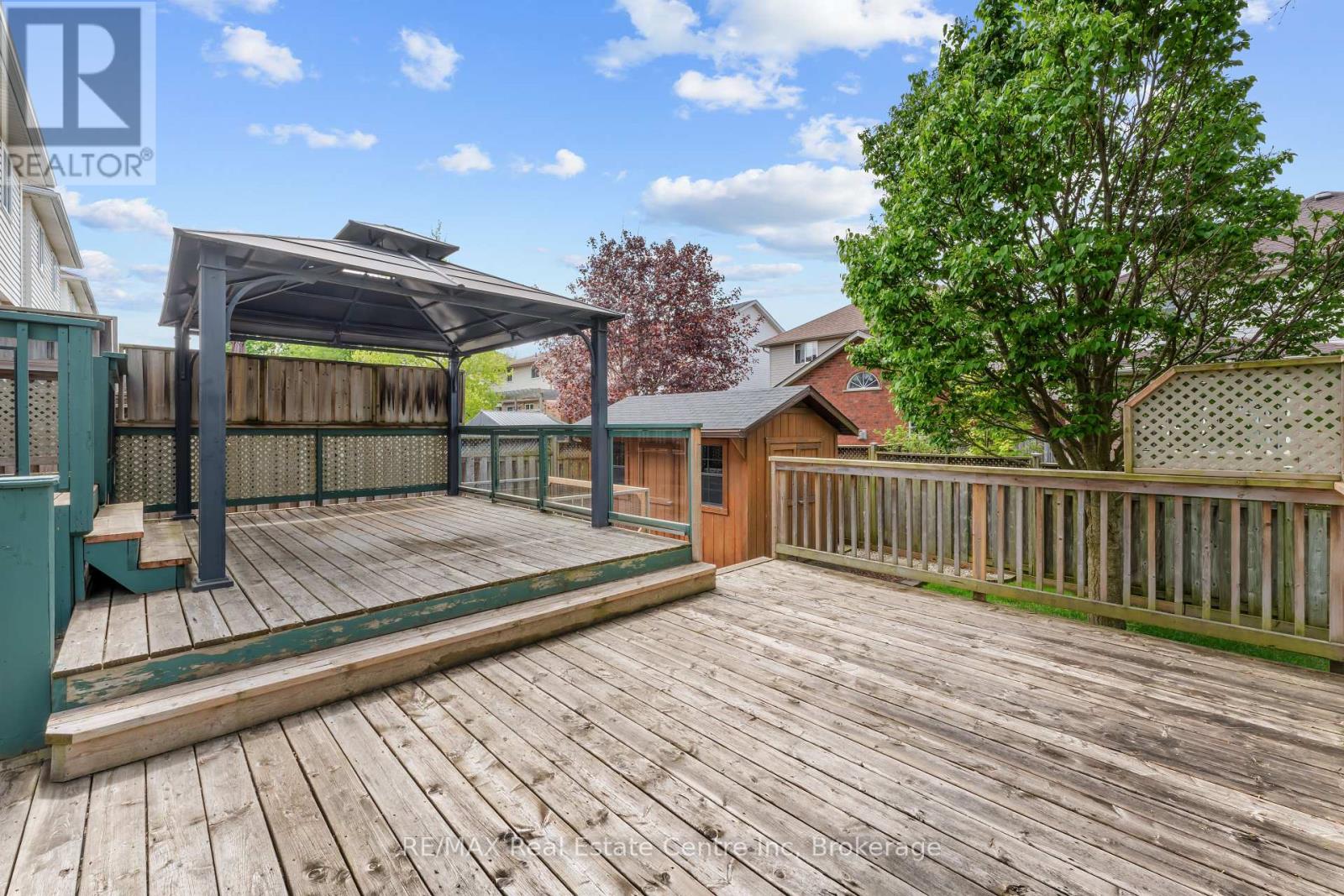 137 Gosling Gardens, Guelph, Ontario  N1G 5E6 - Photo 10 - X12163233