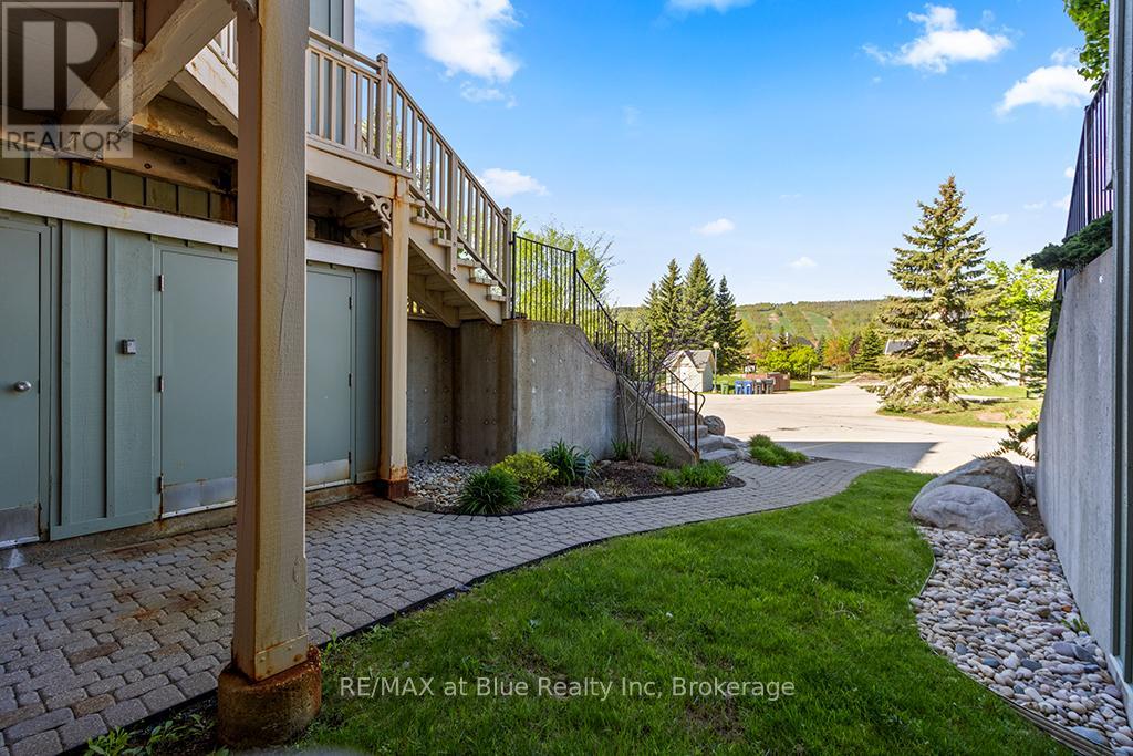 122 - 170 Snowbridge Way, Blue Mountains, Ontario  L9Y 0V1 - Photo 11 - X12163255