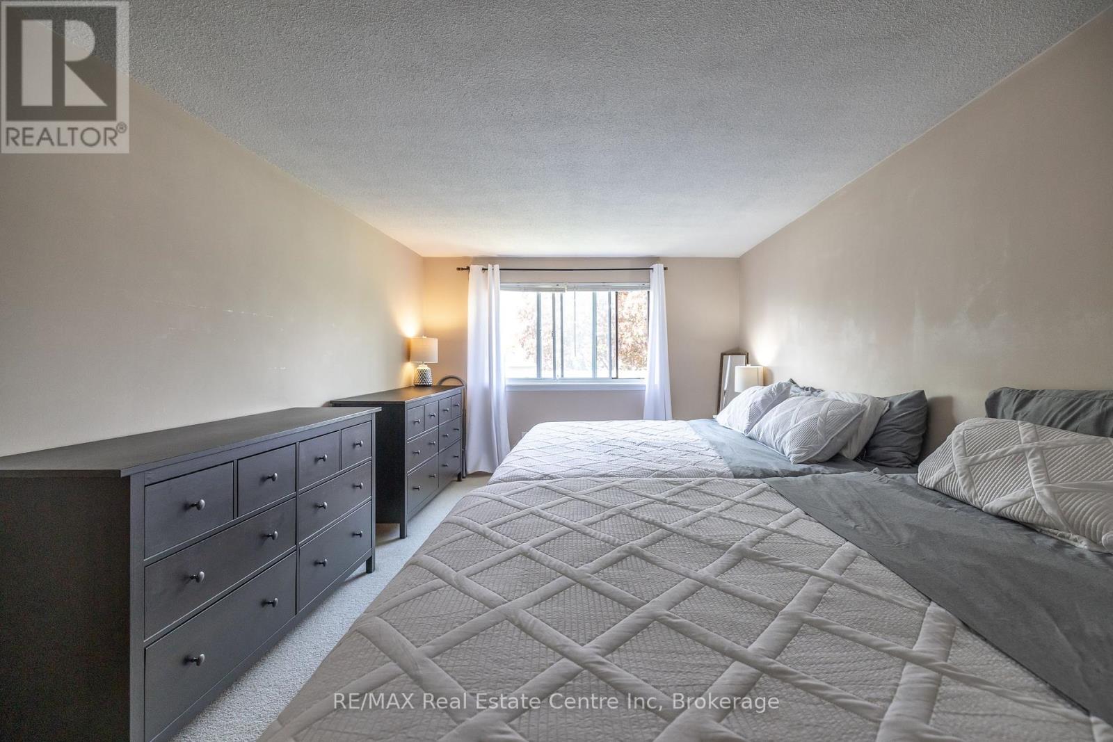 1 - 45 Marksam Road, Guelph, Ontario  N1H 6Y9 - Photo 34 - X12163256