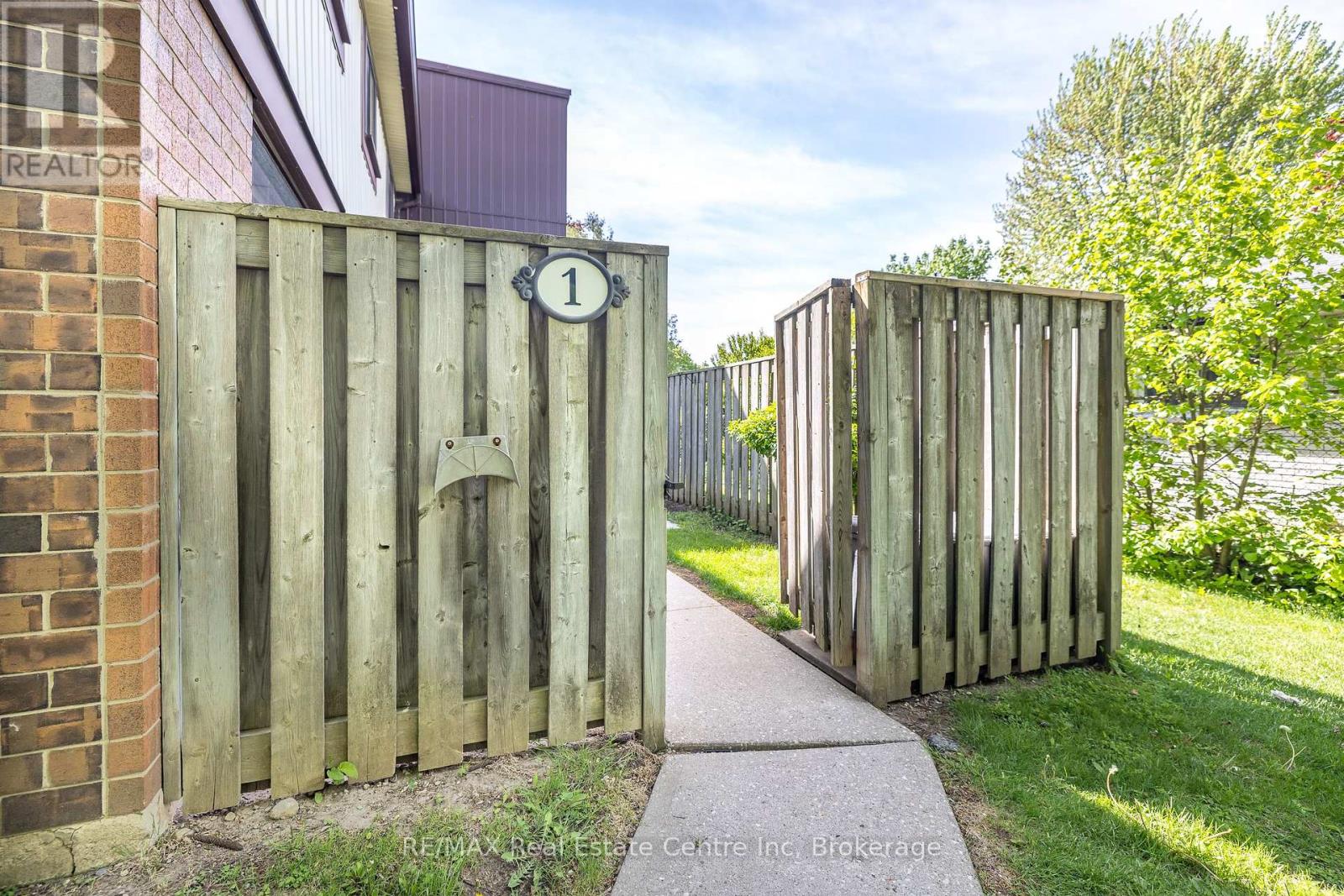 1 - 45 Marksam Road, Guelph, Ontario  N1H 6Y9 - Photo 8 - X12163256