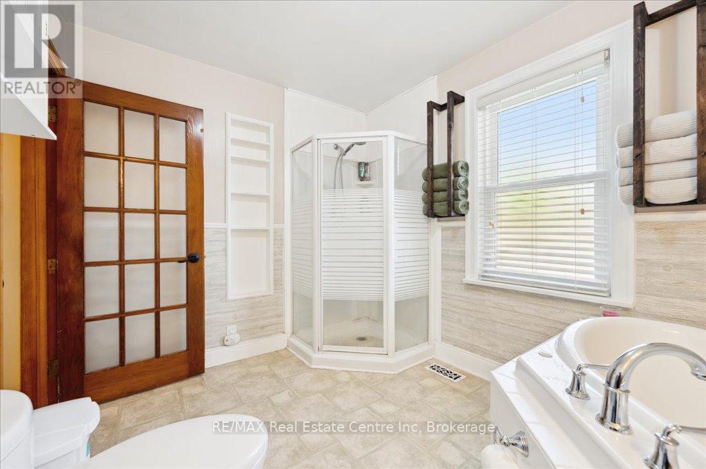 15 Jarvis Street, Cambridge, Ontario  N1R 1G7 - Photo 11 - X12163339