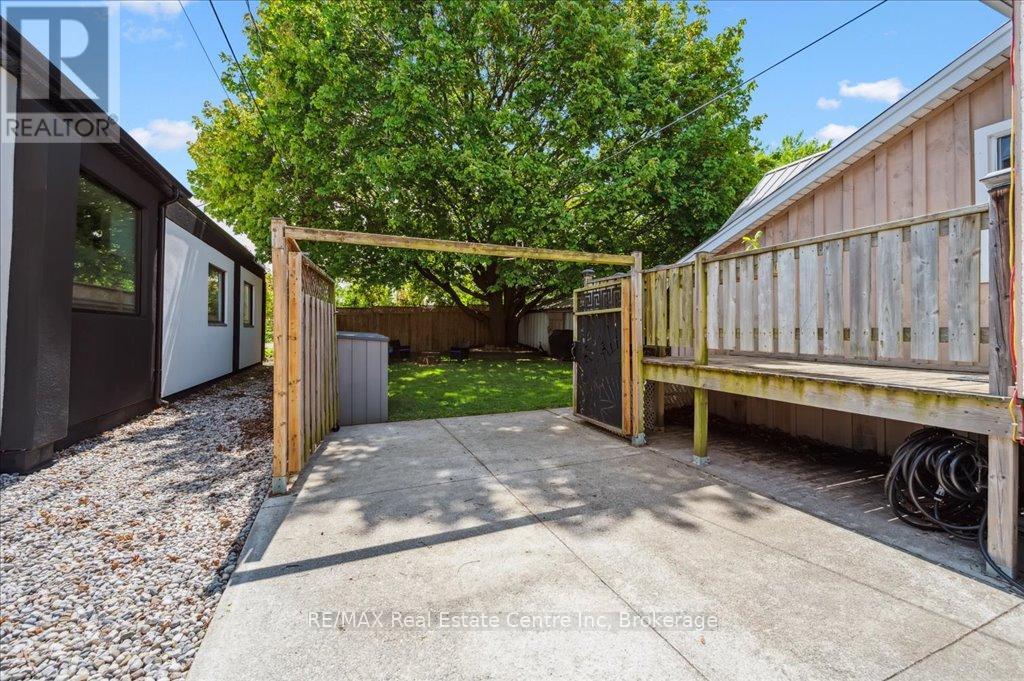 15 Jarvis Street, Cambridge, Ontario  N1R 1G7 - Photo 18 - X12163339