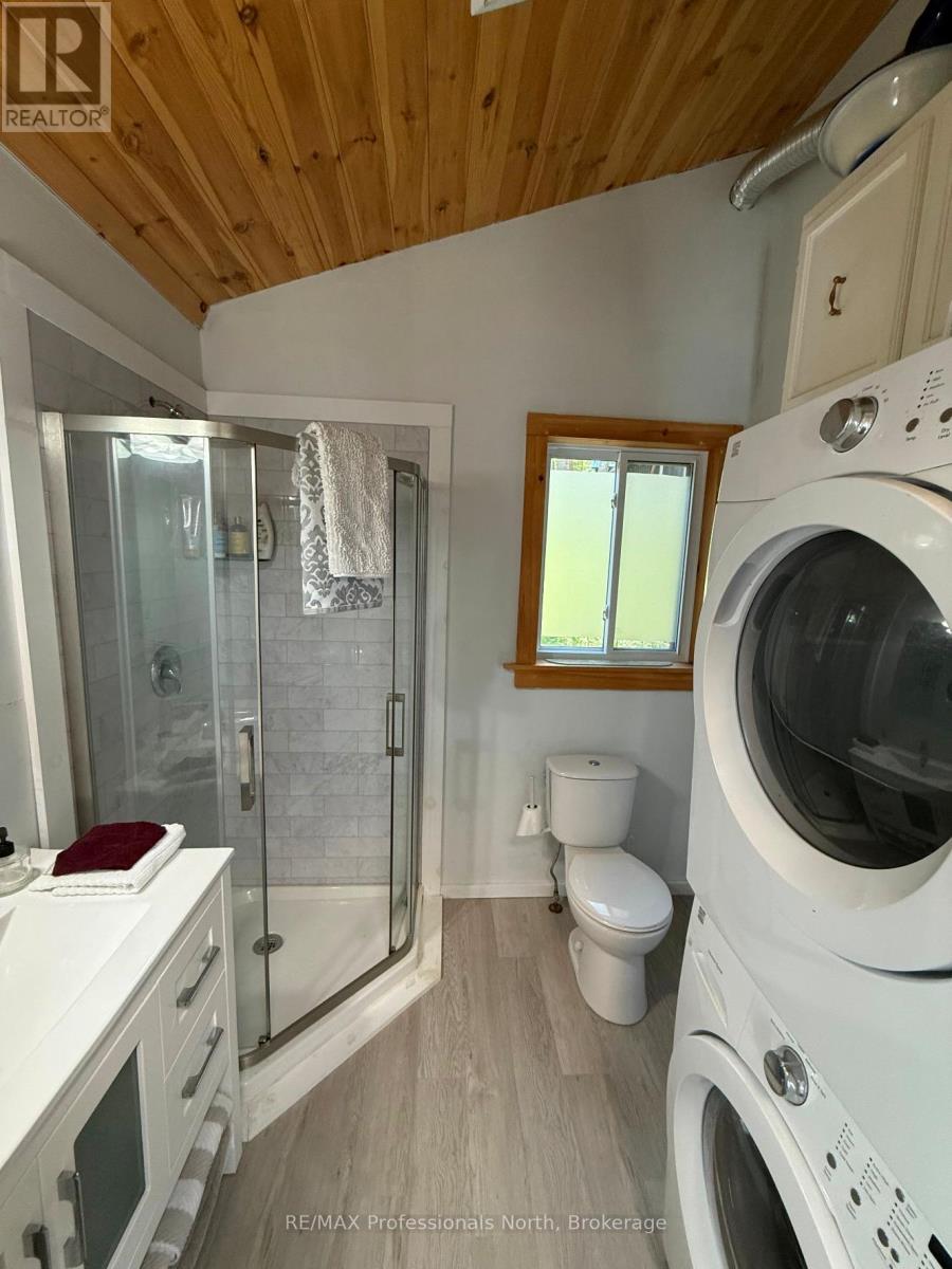 1132 Sapphire (Koshlong Lake) Drive, Highlands East, Ontario  K0M 1S0 - Photo 31 - X12163800