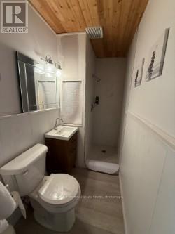 1132 Sapphire (Koshlong Lake) Drive, Highlands East, Ontario  K0M 1S0 - Photo 36 - X12163800