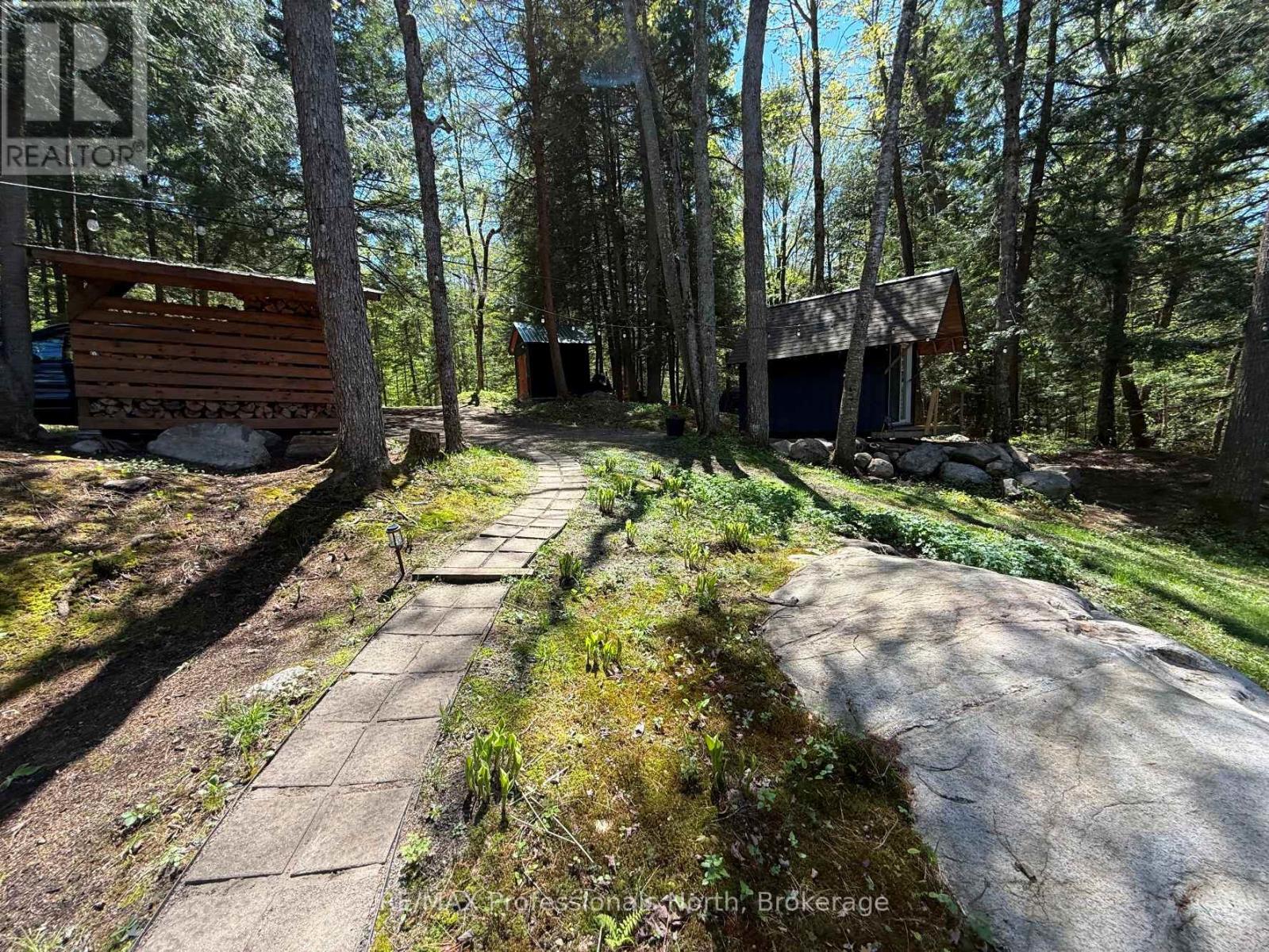 1132 Sapphire (Koshlong Lake) Drive, Highlands East, Ontario  K0M 1S0 - Photo 44 - X12163800