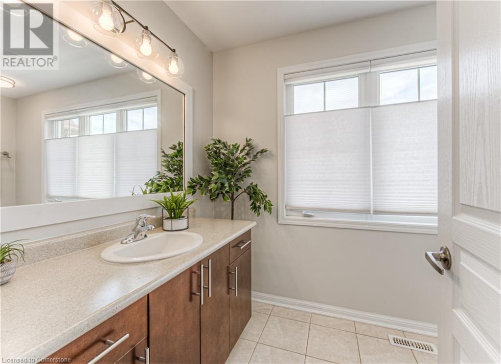 82 Michigan Avenue, Cambridge, Ontario  N3C 0C9 - Photo 31 - 40731205