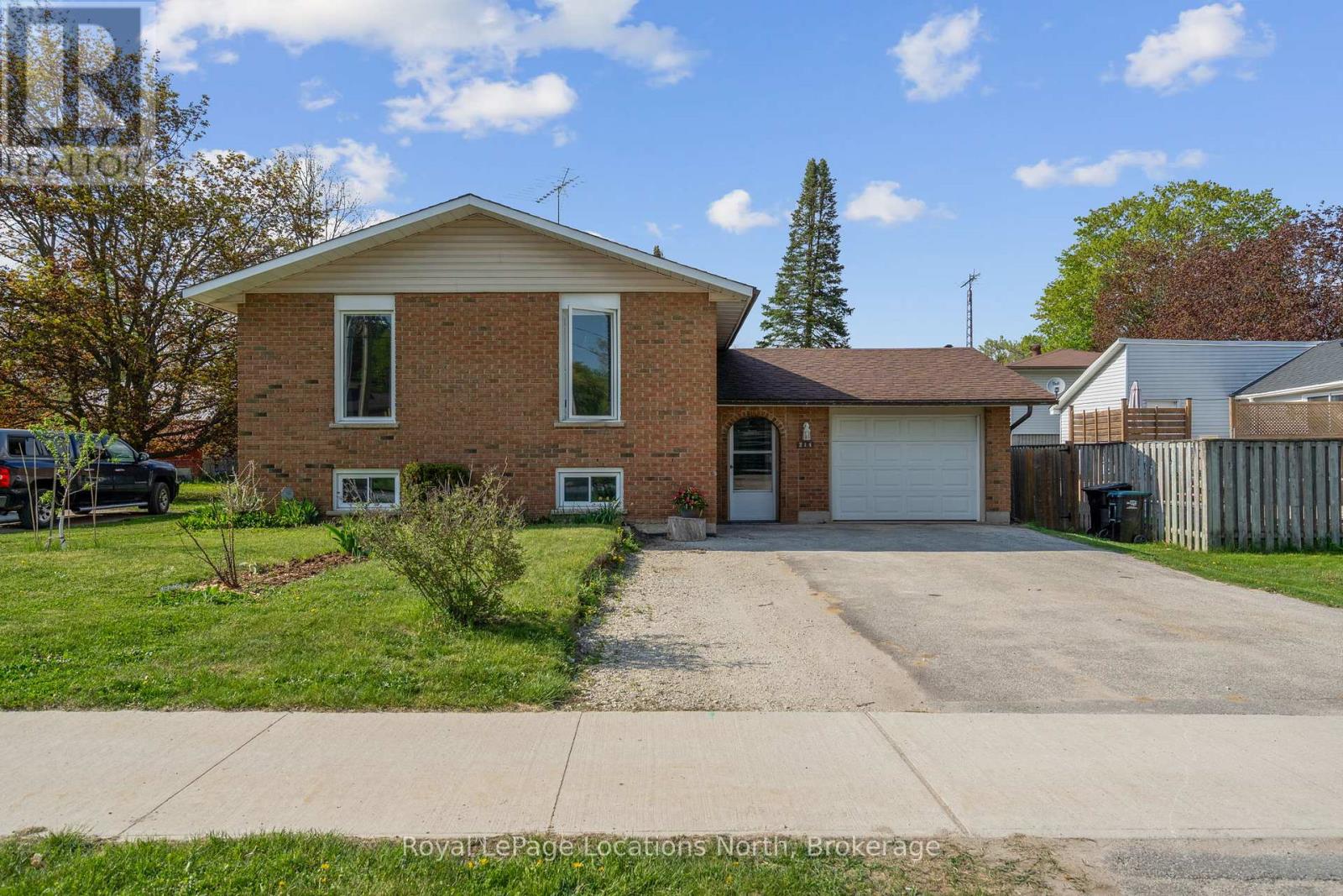 214 SUNNIDALE STREET, Clearview, Ontario