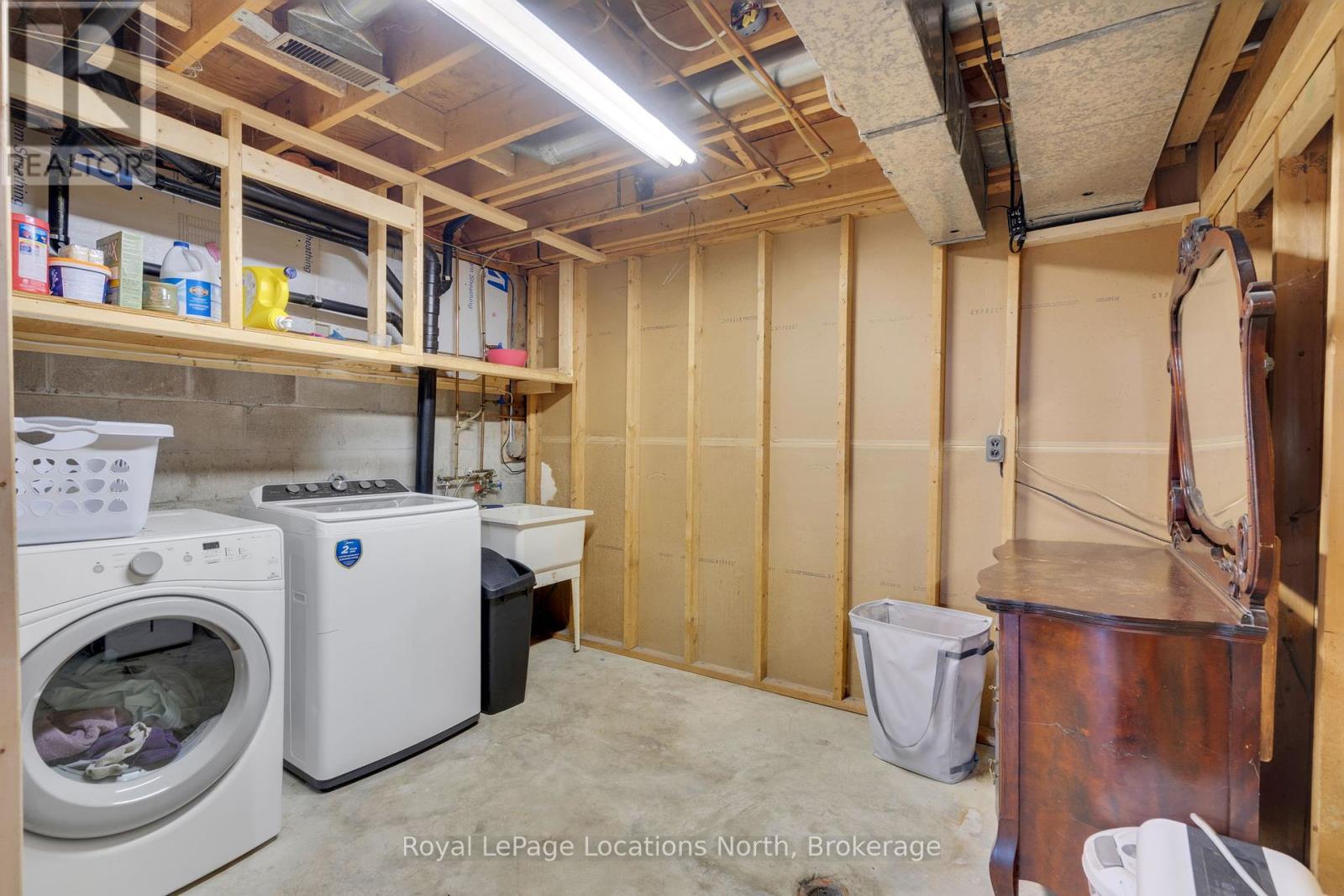 214 Sunnidale Street, Clearview, Ontario  L0M 1S0 - Photo 36 - S12163954