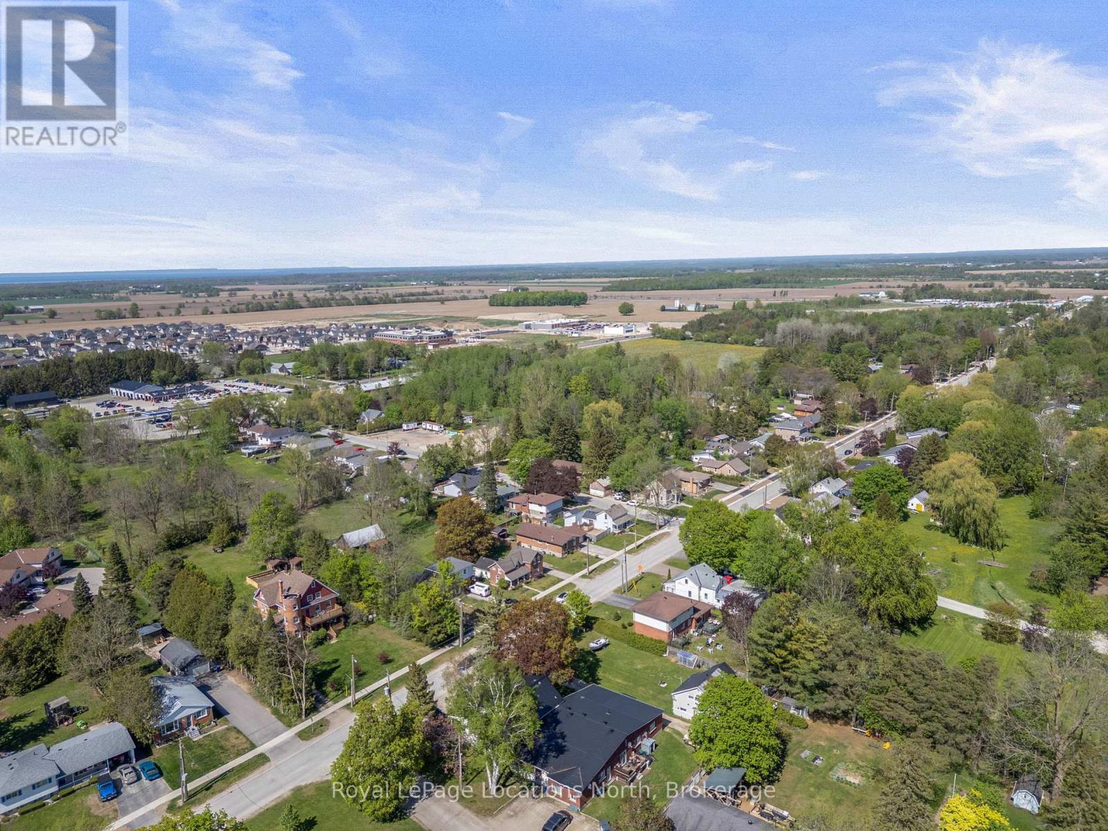 214 Sunnidale Street, Clearview, Ontario  L0M 1S0 - Photo 42 - S12163954