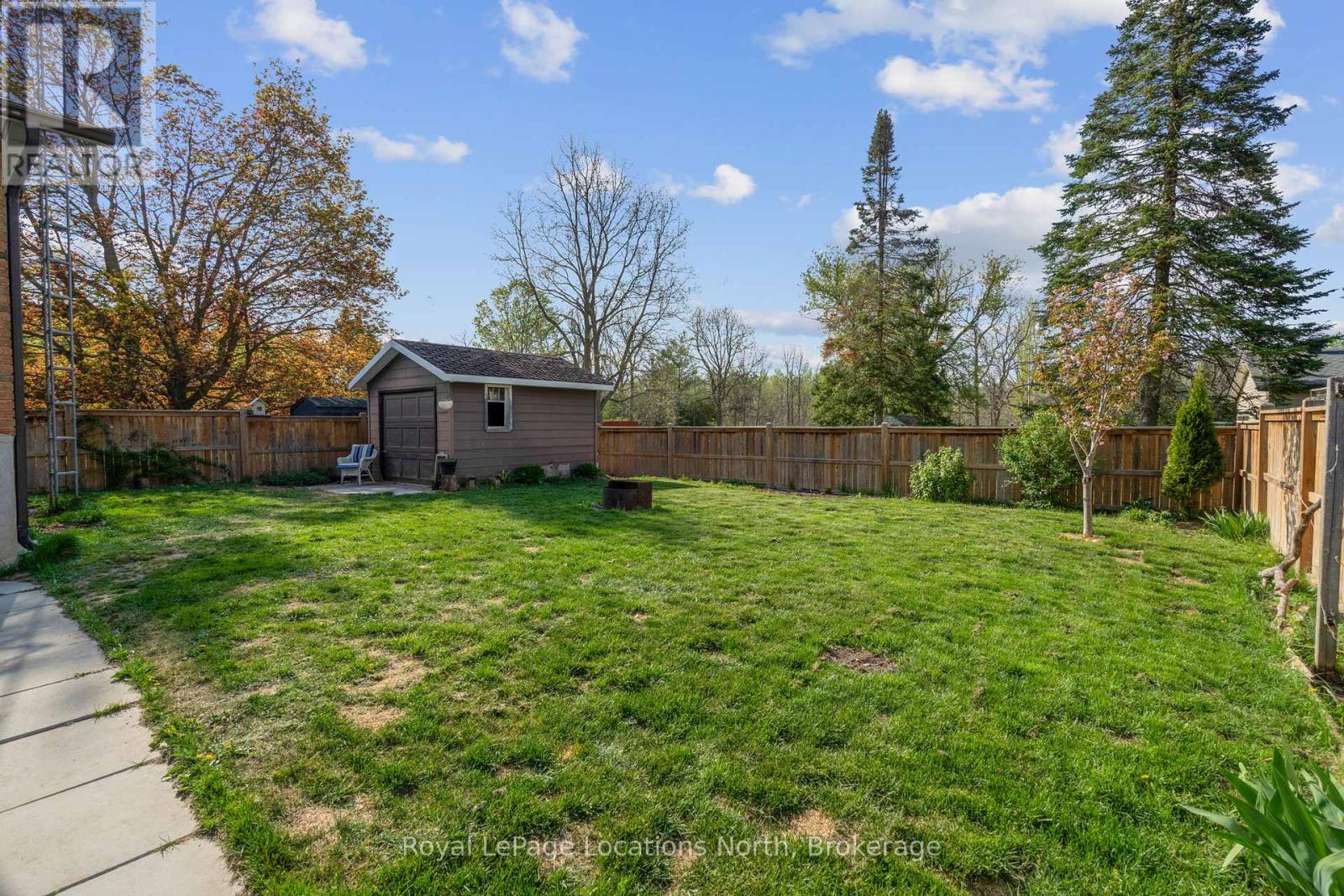 214 Sunnidale Street, Clearview, Ontario  L0M 1S0 - Photo 5 - S12163954