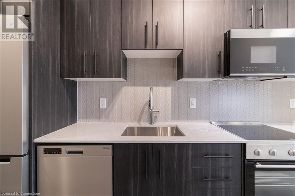 15 Wellington Street S Unit# 208, Kitchener, Ontario  N2G 0E4 - Photo 4 - 40731287