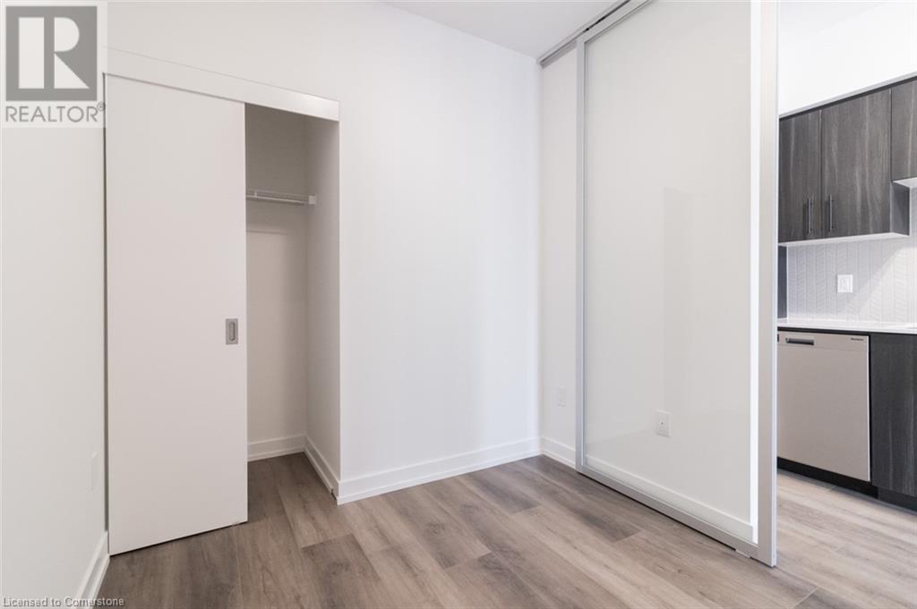 15 Wellington Street S Unit# 208, Kitchener, Ontario  N2G 0E4 - Photo 7 - 40731287