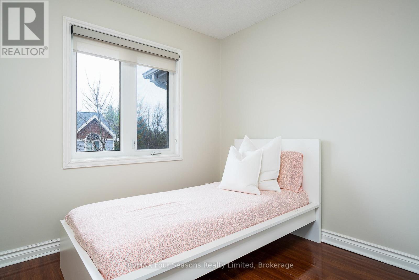 25 Starboard Road, Collingwood, Ontario  L9Y 5C8 - Photo 36 - S12164558