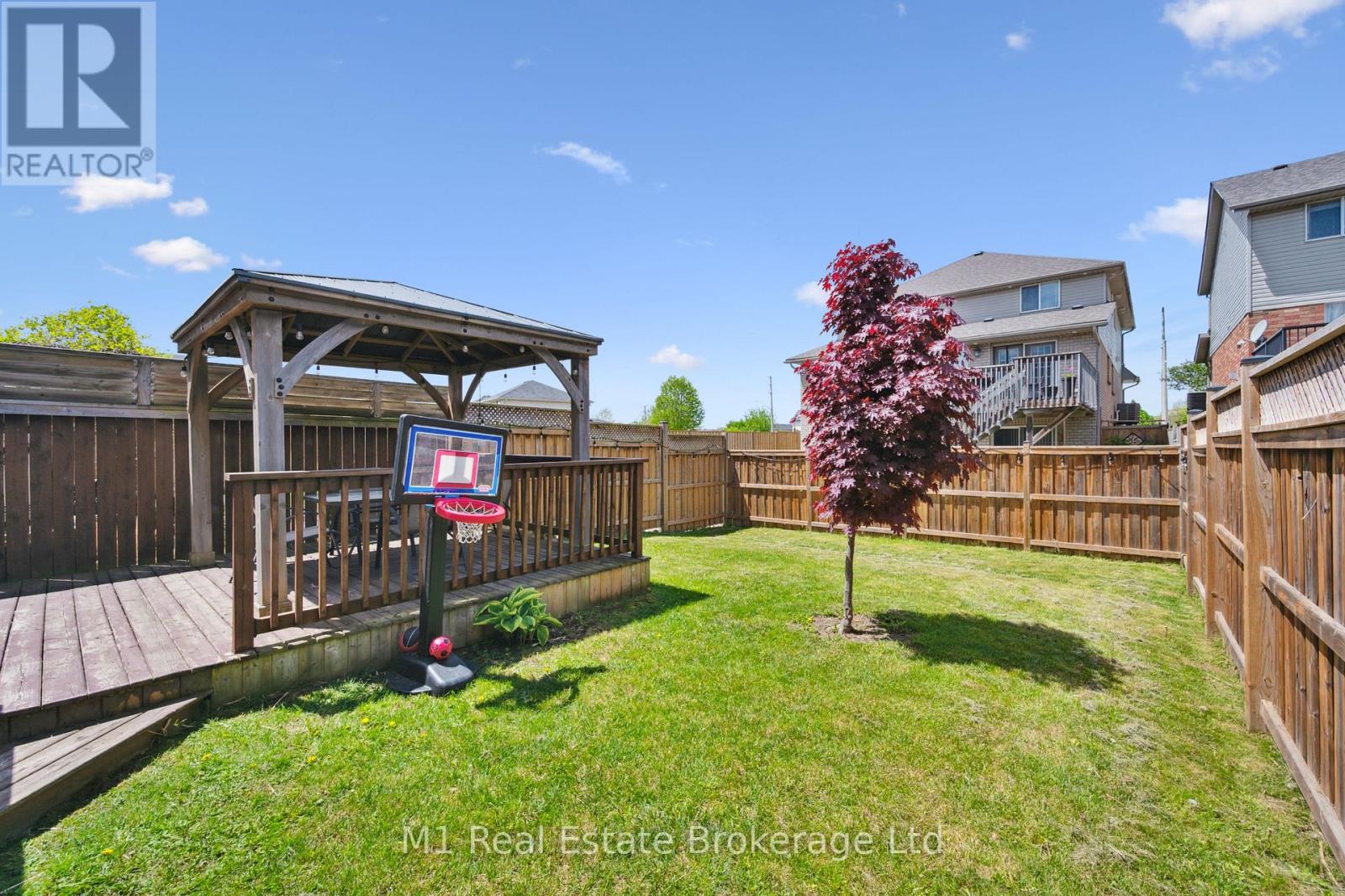 4 Sandcreek Lane, Guelph, Ontario  N1E 7K7 - Photo 37 - X12164652