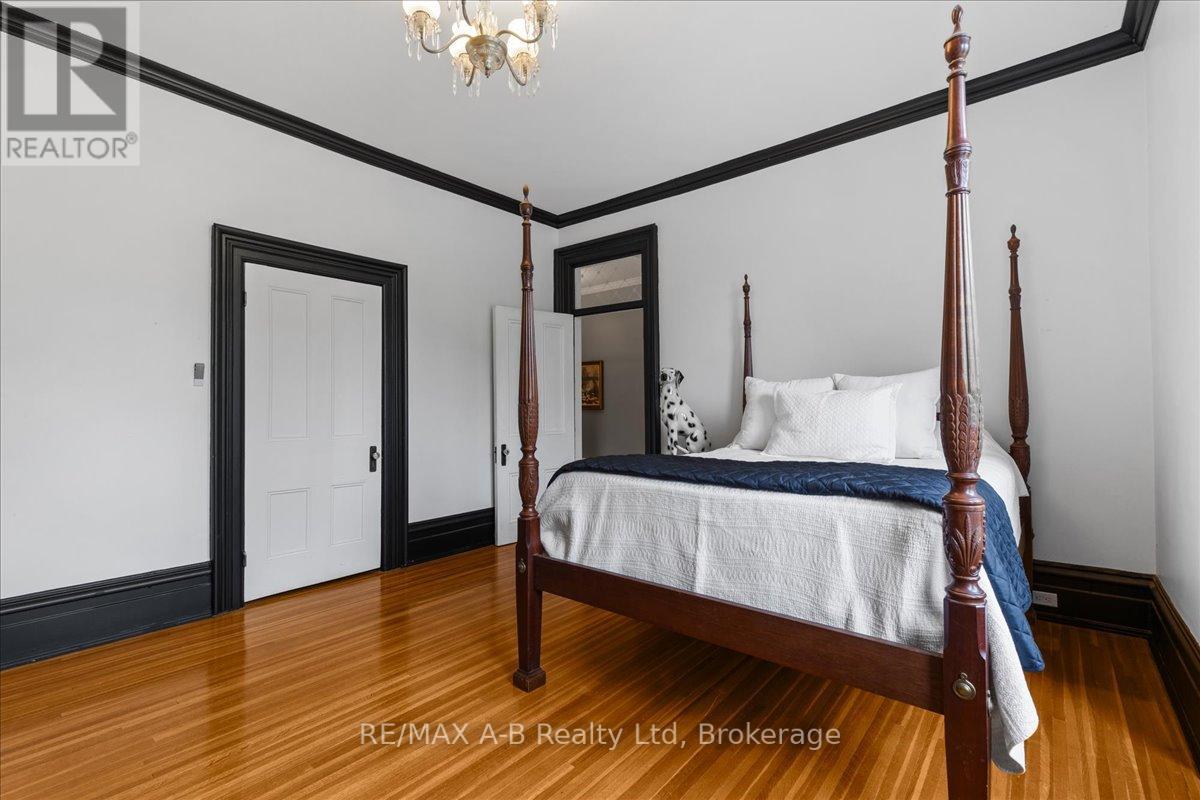 126 John Street N, Stratford, Ontario  N5A 6K9 - Photo 23 - X12164681