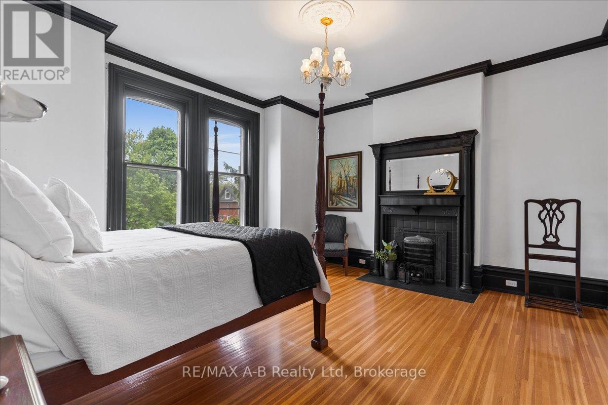126 John Street N, Stratford, Ontario  N5A 6K9 - Photo 24 - X12164681