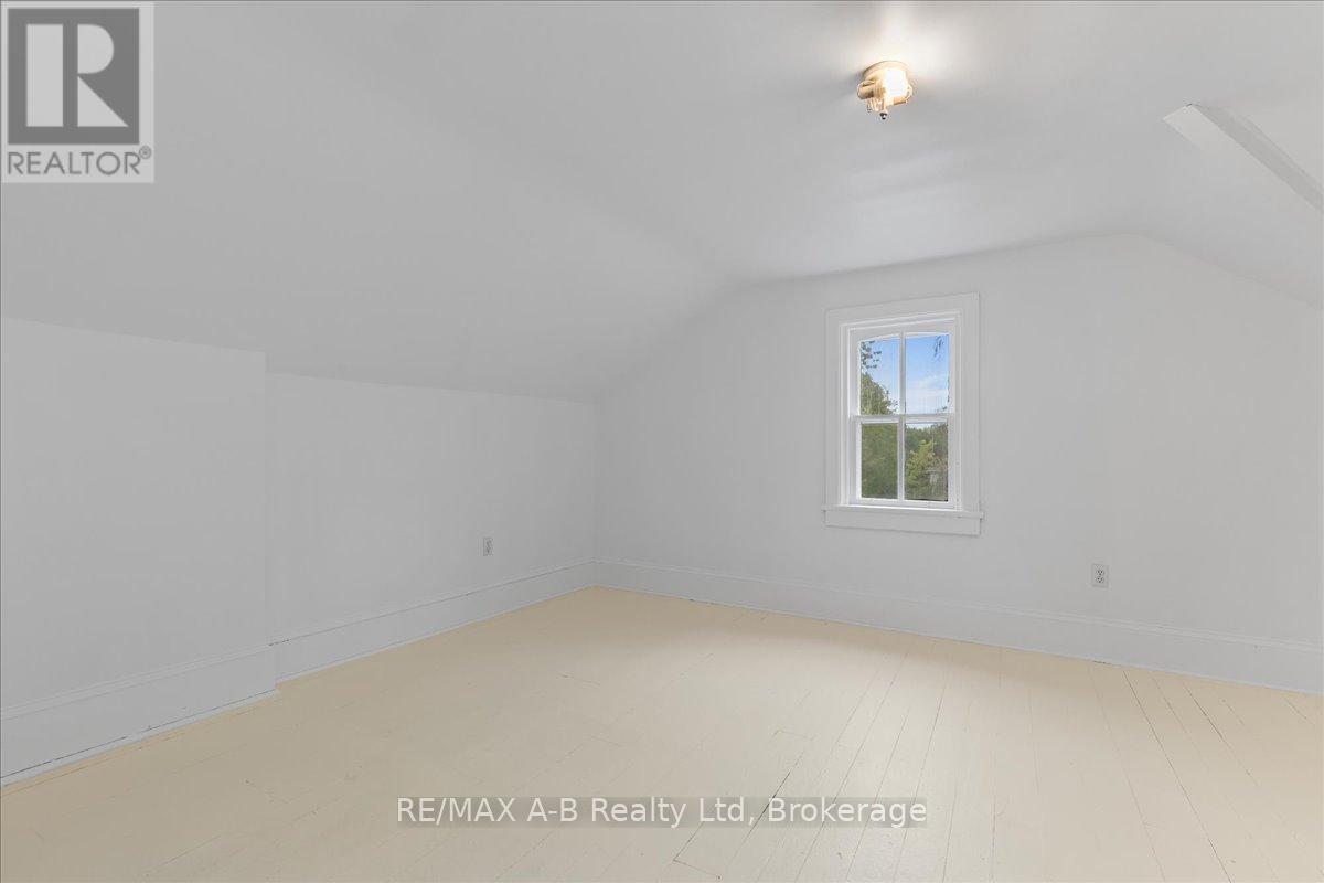 126 John Street N, Stratford, Ontario  N5A 6K9 - Photo 31 - X12164681