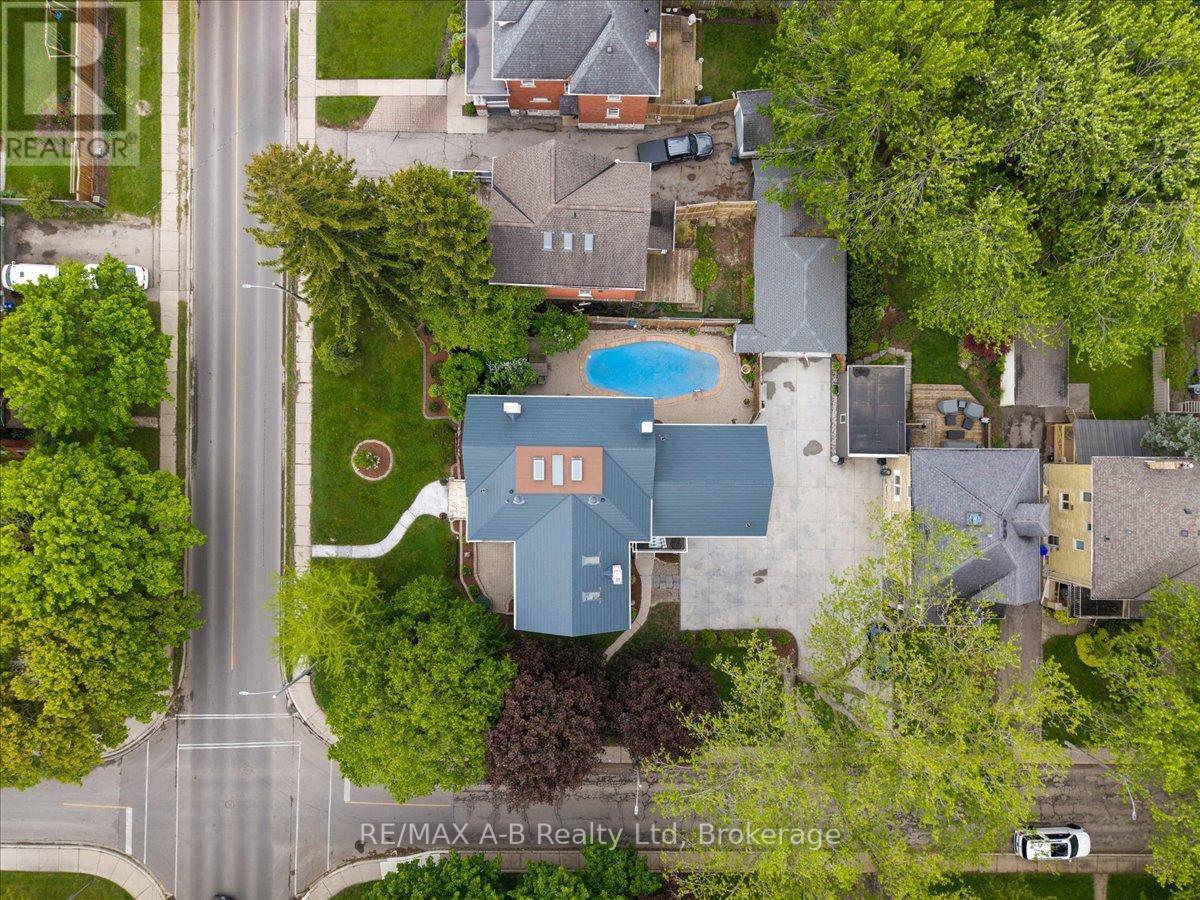 126 John Street N, Stratford, Ontario  N5A 6K9 - Photo 38 - X12164681