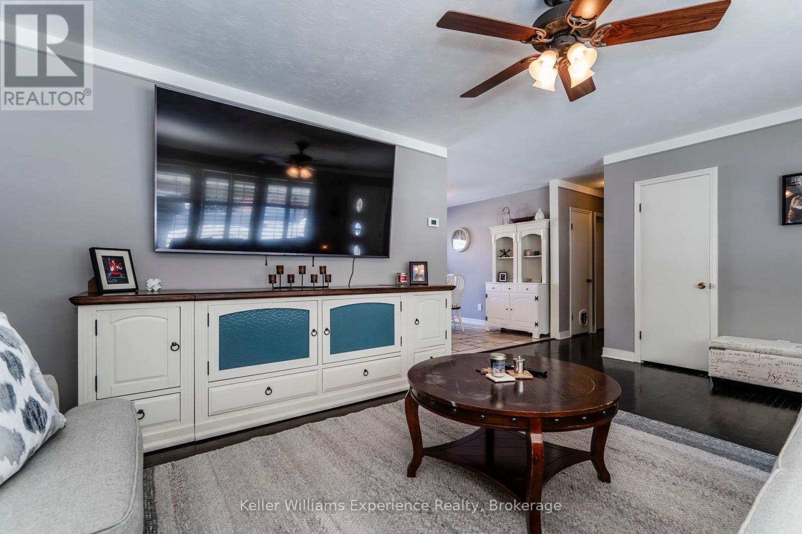 768 Bay Street, Midland, Ontario  L4R 1M4 - Photo 7 - S12165151