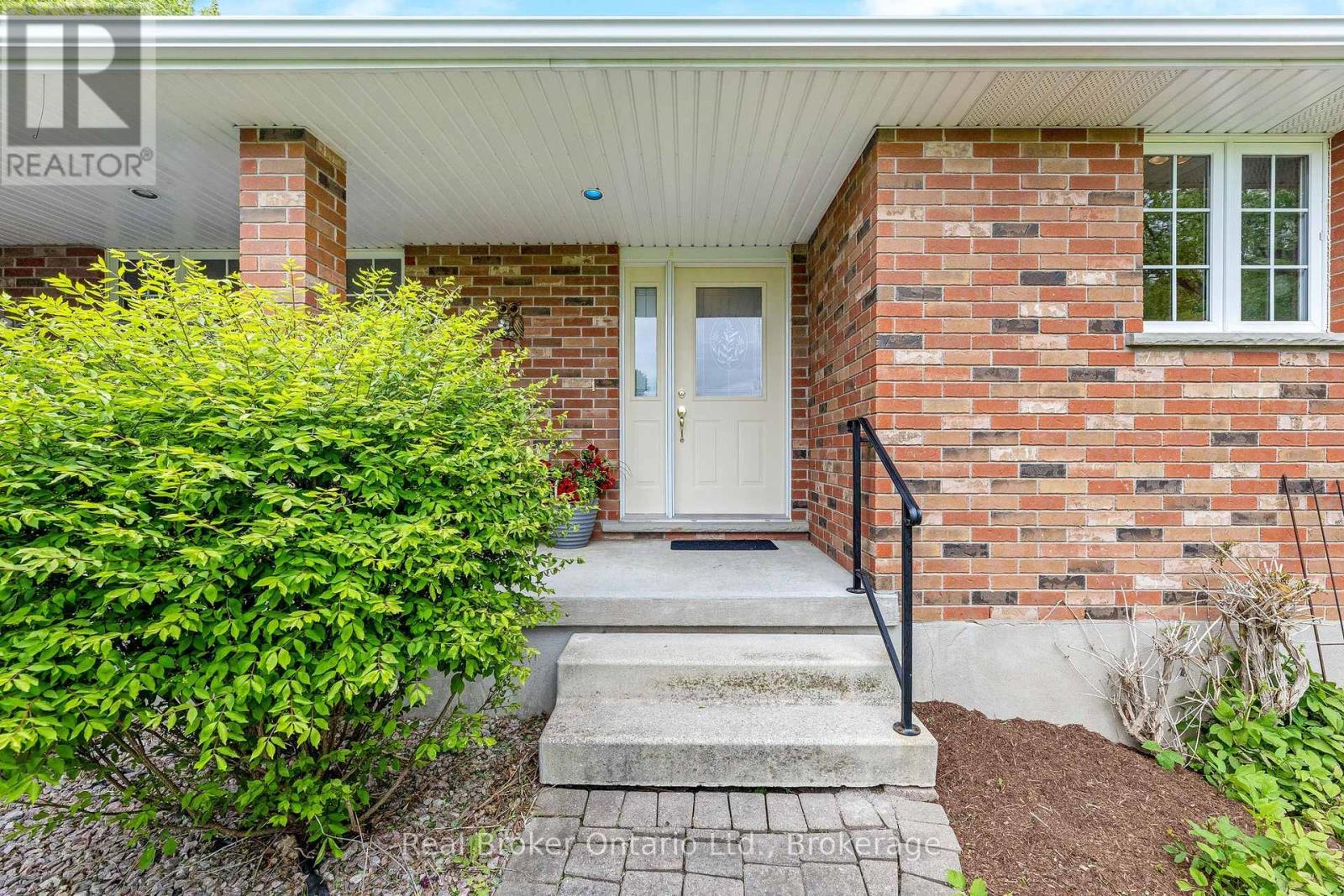 7458 Wellington Rd 51, Guelph/eramosa, Ontario  N1H 6J2 - Photo 4 - X12165094