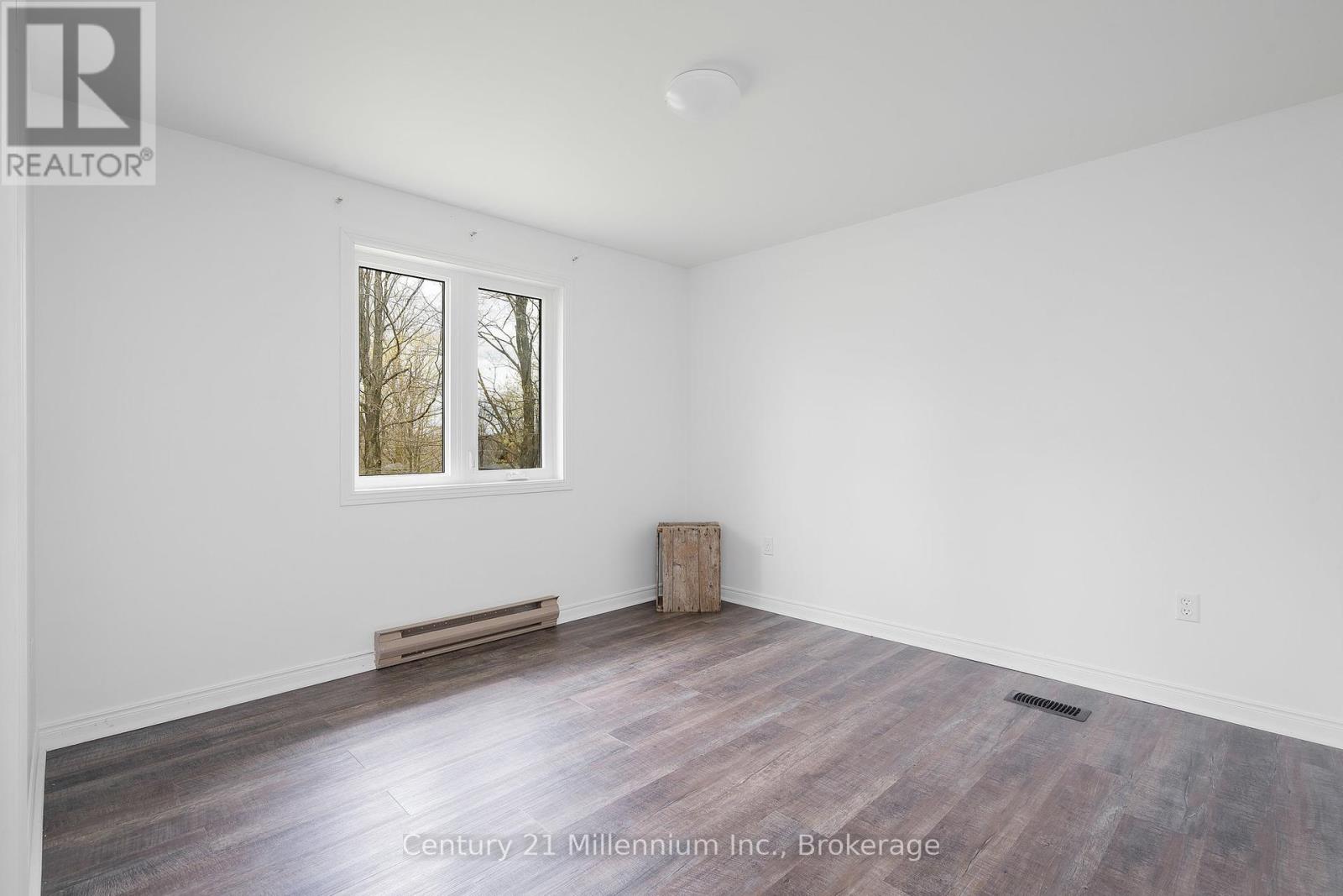 205 Napoleon Street, Grey Highlands, Ontario  N0C 1E0 - Photo 35 - X12165240