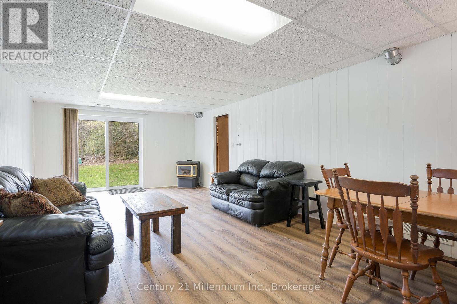 205 Napoleon Street, Grey Highlands, Ontario  N0C 1E0 - Photo 39 - X12165240