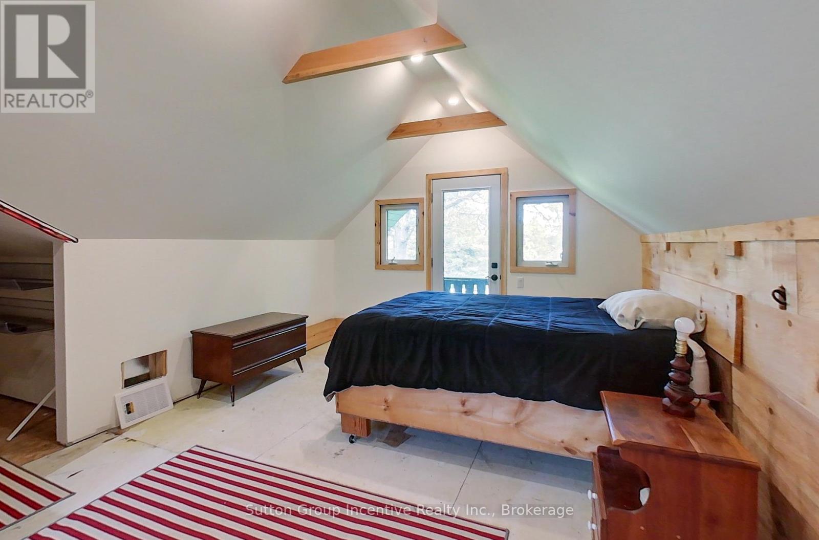114 Tyrol Avenue, Blue Mountains, Ontario  N0H 2E0 - Photo 21 - X12165248
