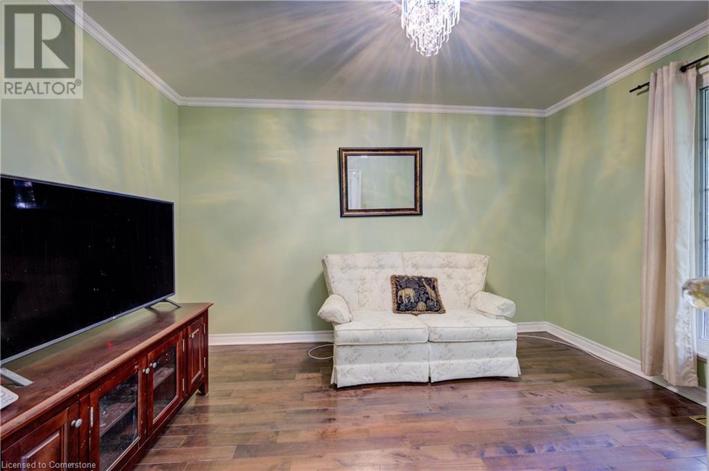 2073 Tenoga Drive, Mississauga, Ontario  L5H 3K1 - Photo 19 - 40731109