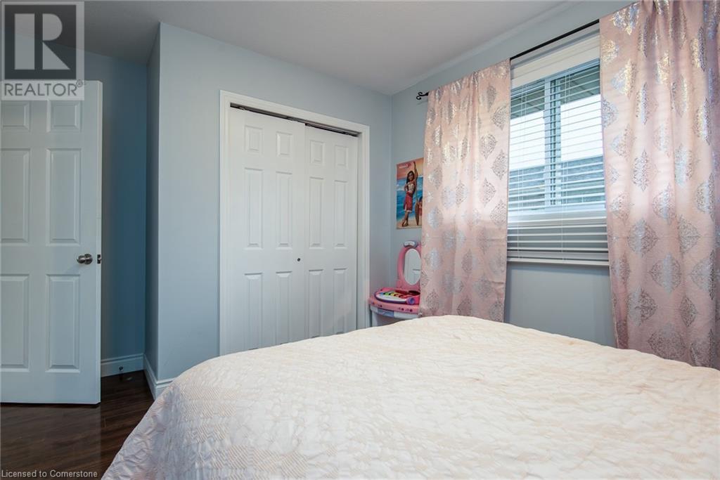 82 Carnaby Crescent, Kitchener, Ontario  N2A 1M7 - Photo 34 - 40729892