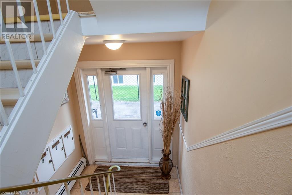 82 Carnaby Crescent, Kitchener, Ontario  N2A 1M7 - Photo 38 - 40729892