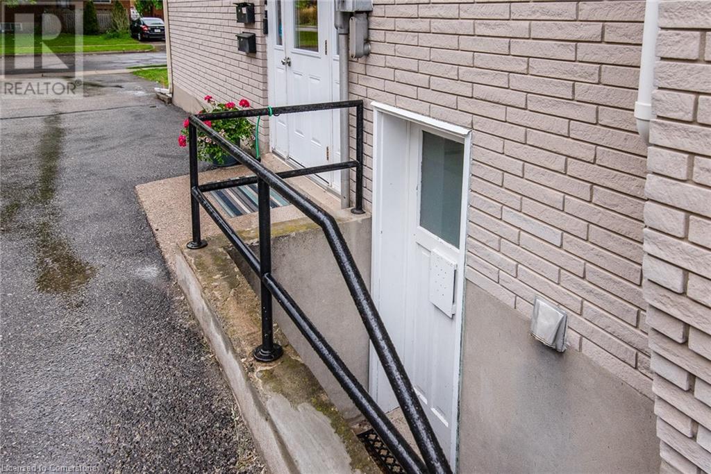 82 Carnaby Crescent, Kitchener, Ontario  N2A 1M7 - Photo 6 - 40729892