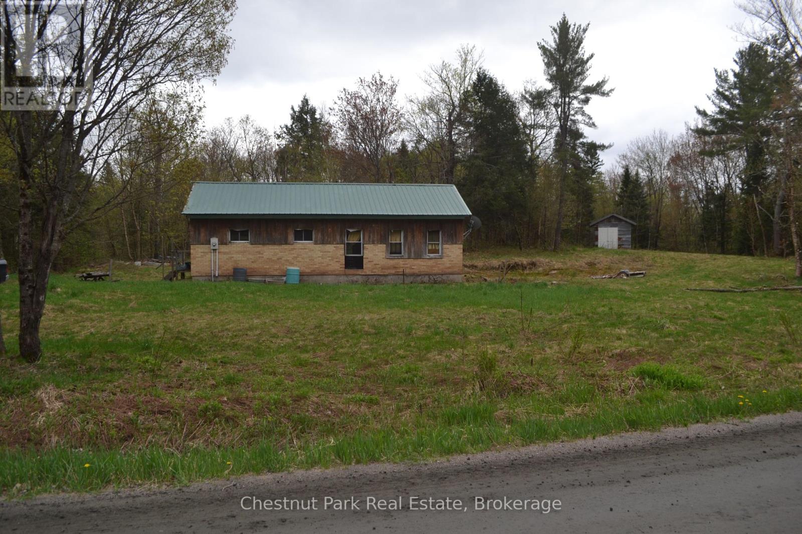 1987 BEAR CAVE ROAD, Muskoka Lakes, Ontario