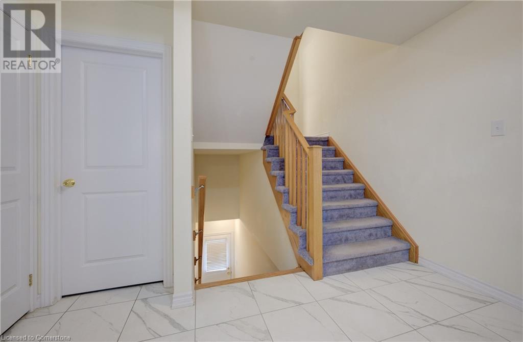 403 Westwood Drive Unit# 49, Kitchener, Ontario  N2M 0B5 - Photo 5 - 40731314