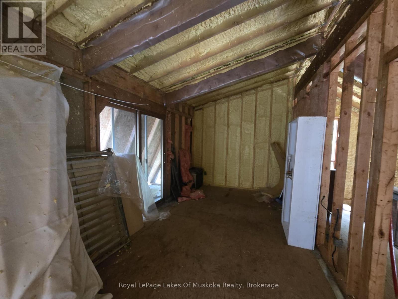 1357 Dickie Lake Road, Lake Of Bays, Ontario  P0B 1A0 - Photo 8 - X12166415