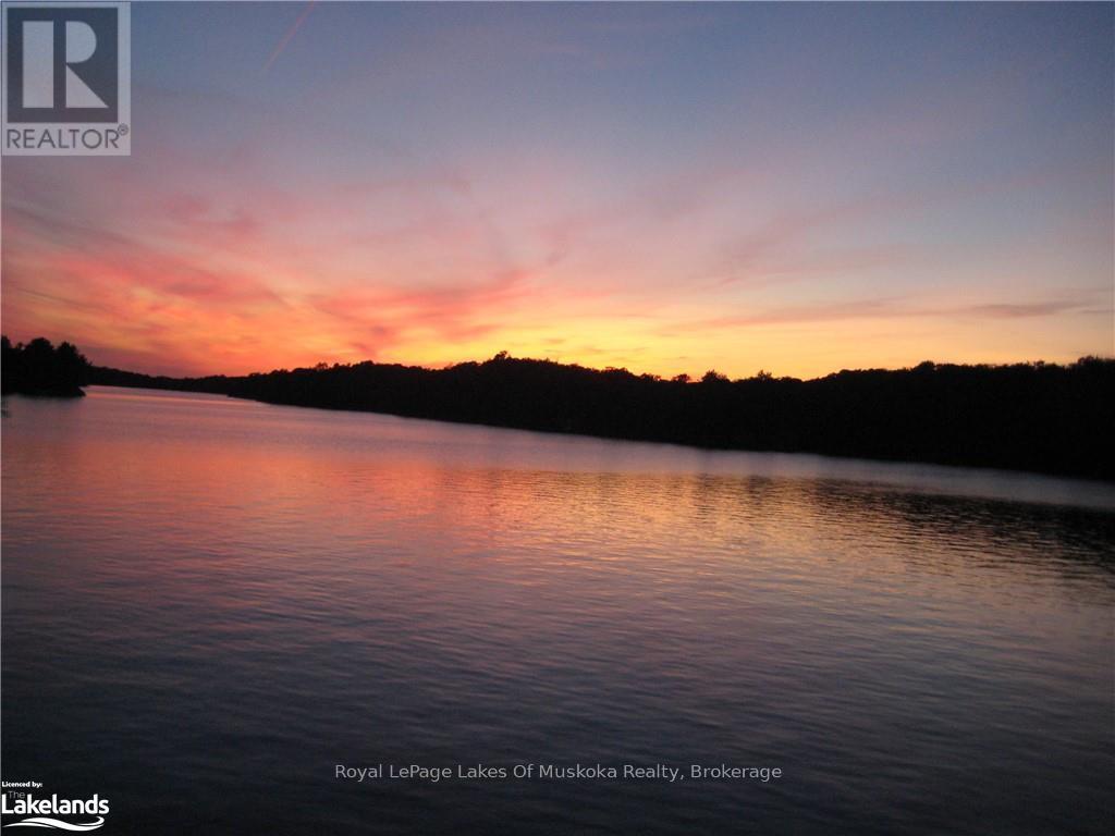 71 Earls Road, The Archipelago, Ontario  P0C 1H0 - Photo 1 - X12166454