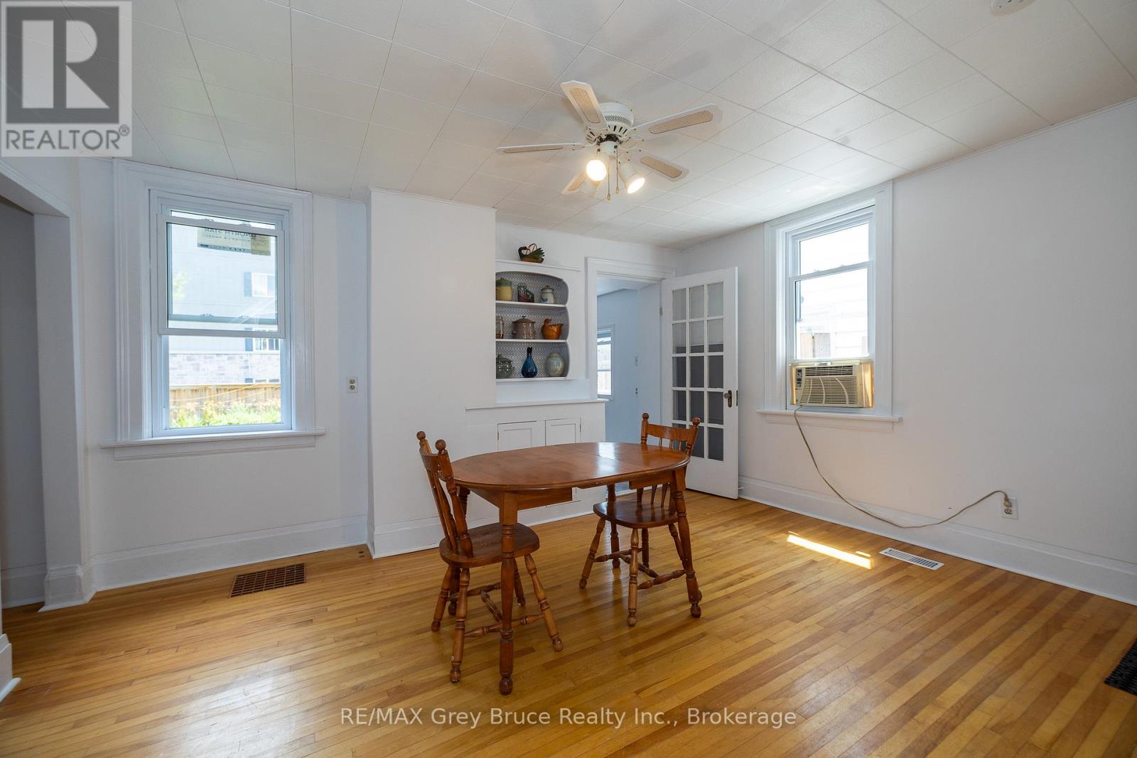 1809 3rd Avenue W, Owen Sound, Ontario  N4K 4R7 - Photo 10 - X12166720