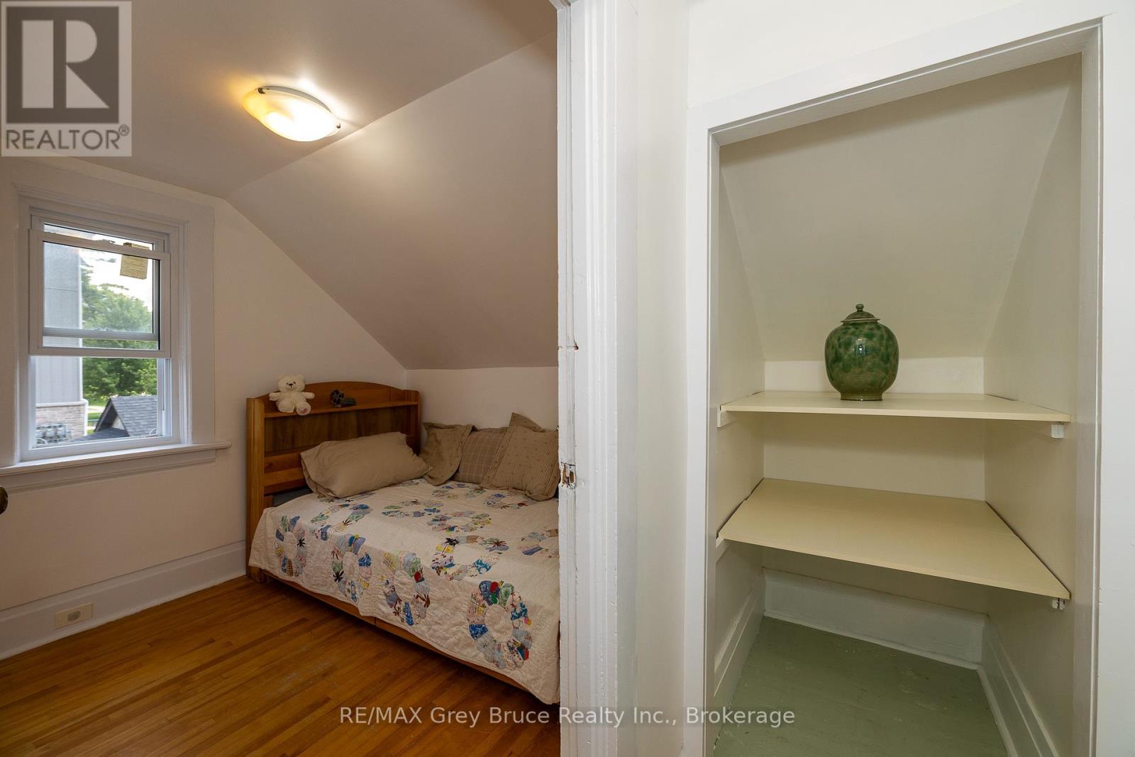 1809 3rd Avenue W, Owen Sound, Ontario  N4K 4R7 - Photo 22 - X12166720