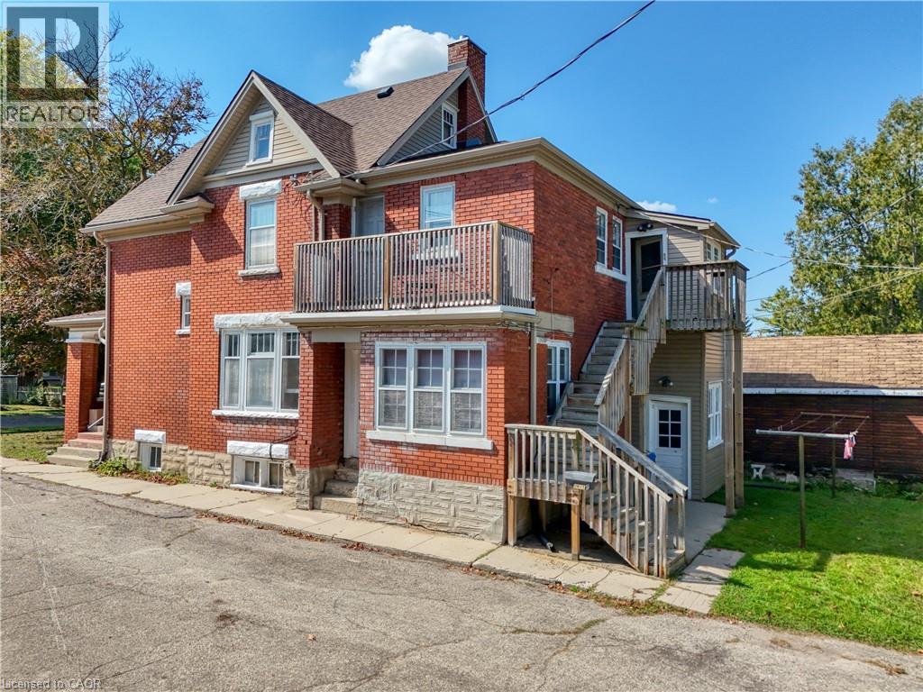 152 Homewood Avenue, Kitchener, Ontario  N2M 1W9 - Photo 4 - 40732579