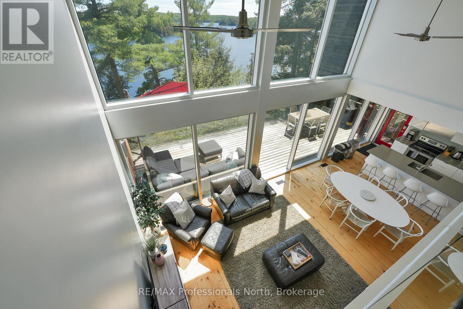 1004 Lipton Drive, Dysart Et Al, Ontario  K0M 1S0 - Photo 11 - X12167089
