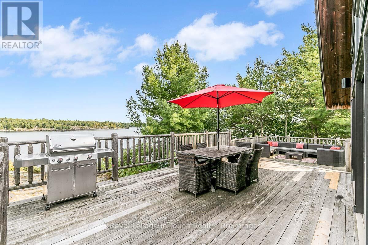 B686-8 Derbyshire Island, The Archipelago, Ontario  P2A 1T4 - Photo 24 - X12167268