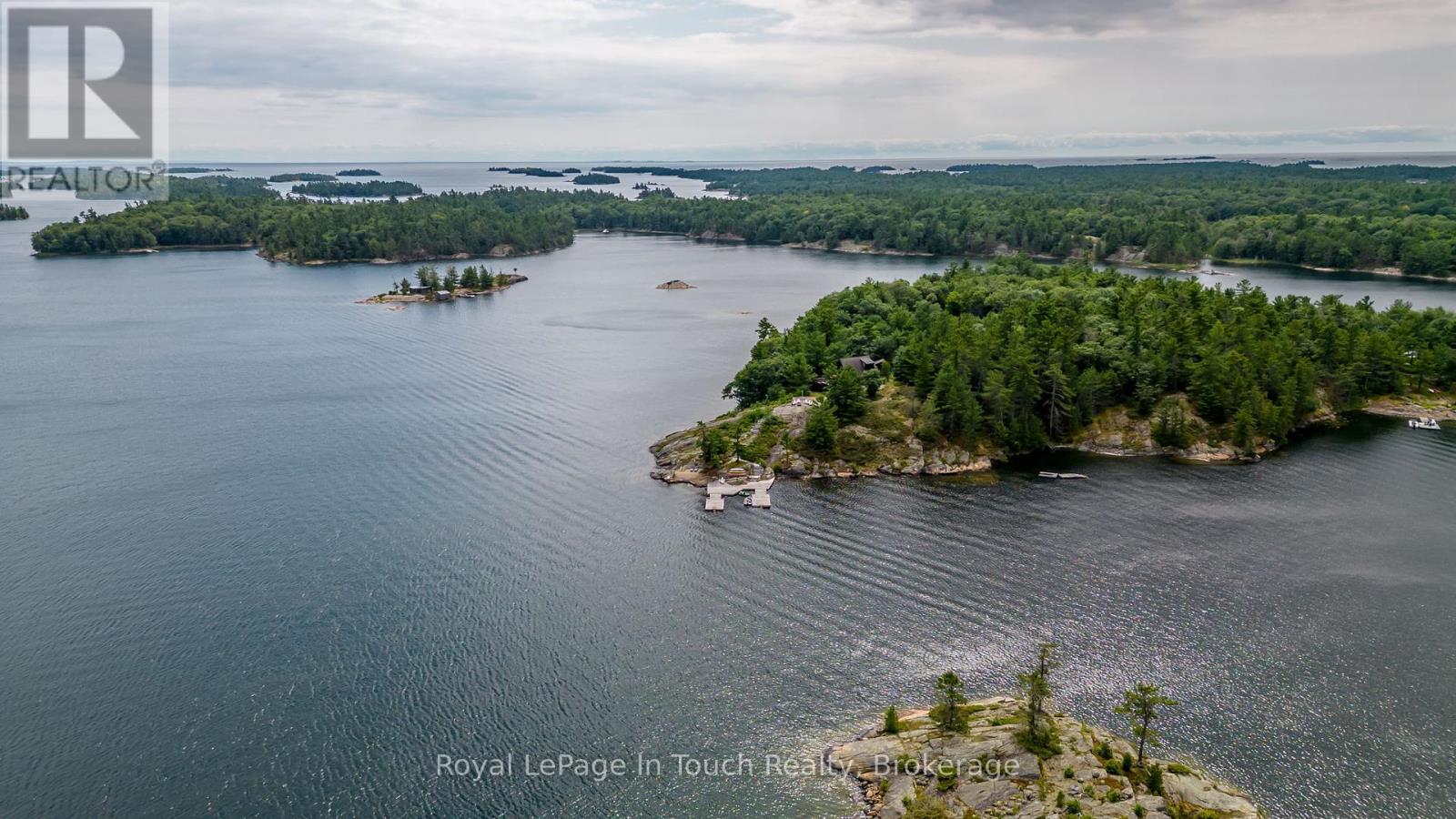 B686-8 Derbyshire Island, The Archipelago, Ontario  P2A 1T4 - Photo 45 - X12167268